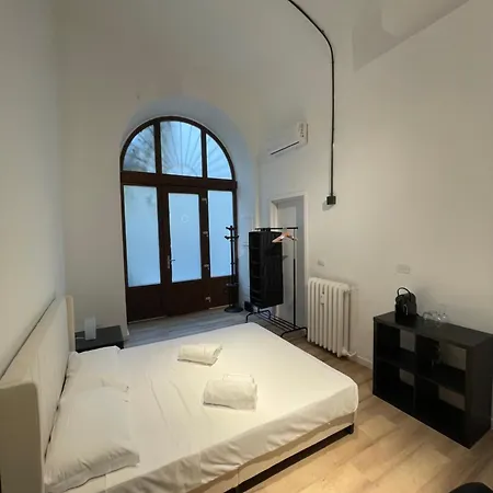 Homely Moments - B Centro